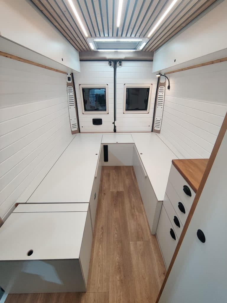 Van Masters - Foto 4
