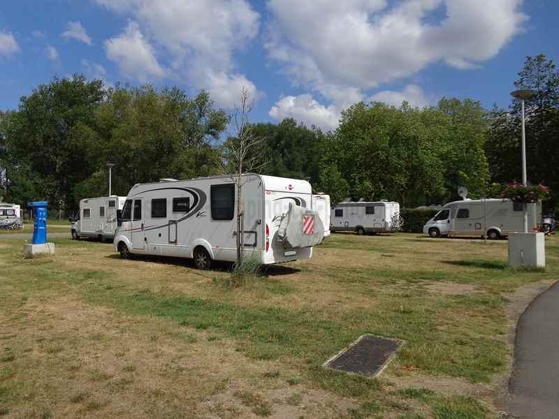 Aire de service et stationnement pour campings-cars - Foto 7