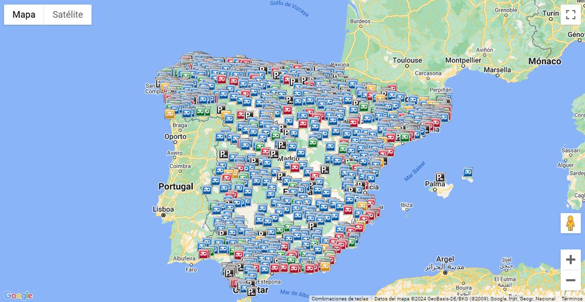 Zona estacionamiento Autocaravanas - Foto 2