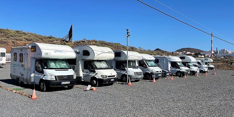 Free parking for motorhomes – 2 spaces - Foto 2