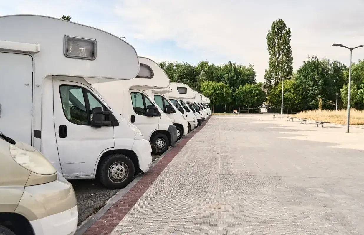 Caravan Parking Kalmes - Abstellplatz für Wohnwagen und Wohnmobile - Foto 3