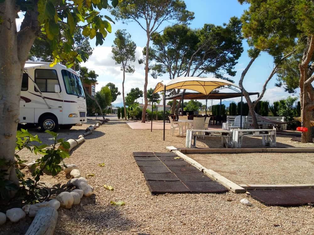 Wohnmobil- und Wohnwagenstellplatz 13.790078 - Foto 5