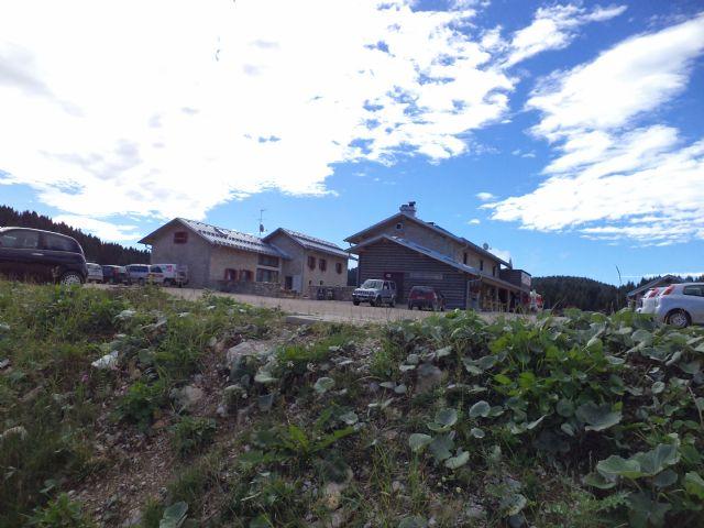 Camper Parking Area Malga Millegrobbe - Foto 6