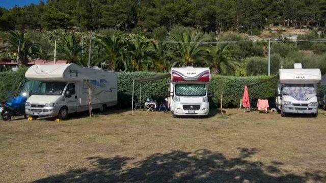 SOSTA CAMPER LE DUE PALME - Foto 5