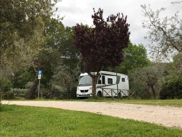 Area Sosta Camper 05020 Lugnano in Teverina TR - Foto 6