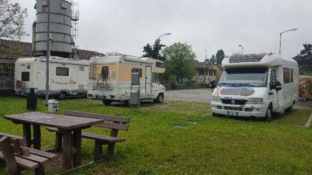 Area sosta camper - Camper Service Maniago - Foto 7