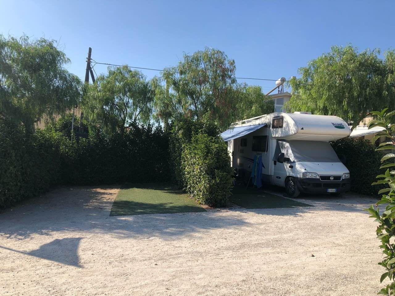 Albachiara parking Car and Camper - Foto 5