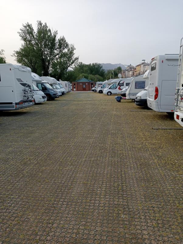 Parking Sulmona - Parcheggio e Area Sosta Camper - Foto 7