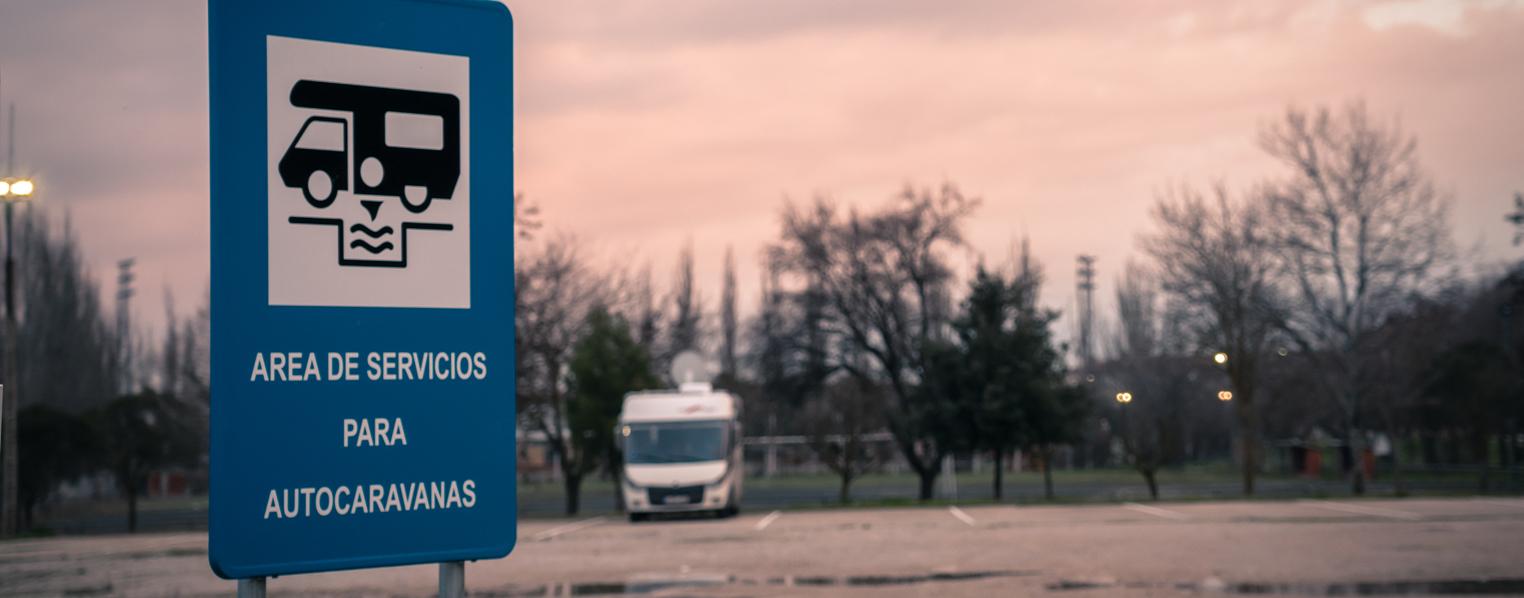 ÁREA DE SERVICIOS PARA AUTOCARAVANAS de Falces. - Foto 4