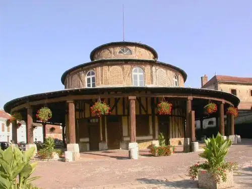 Camperplaats Ervy-le-Châtel - Foto 5