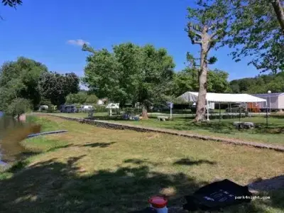 Camperplaats 89630 Chastellux-sur-Cure - Foto 5