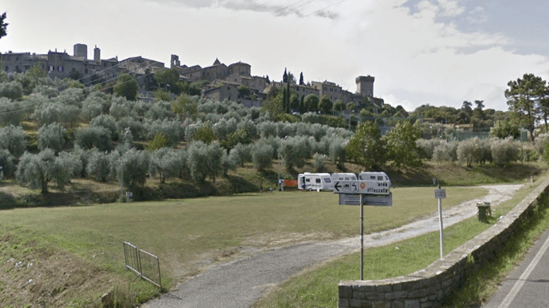 Area Sosta Camper Lucignano - Foto 5