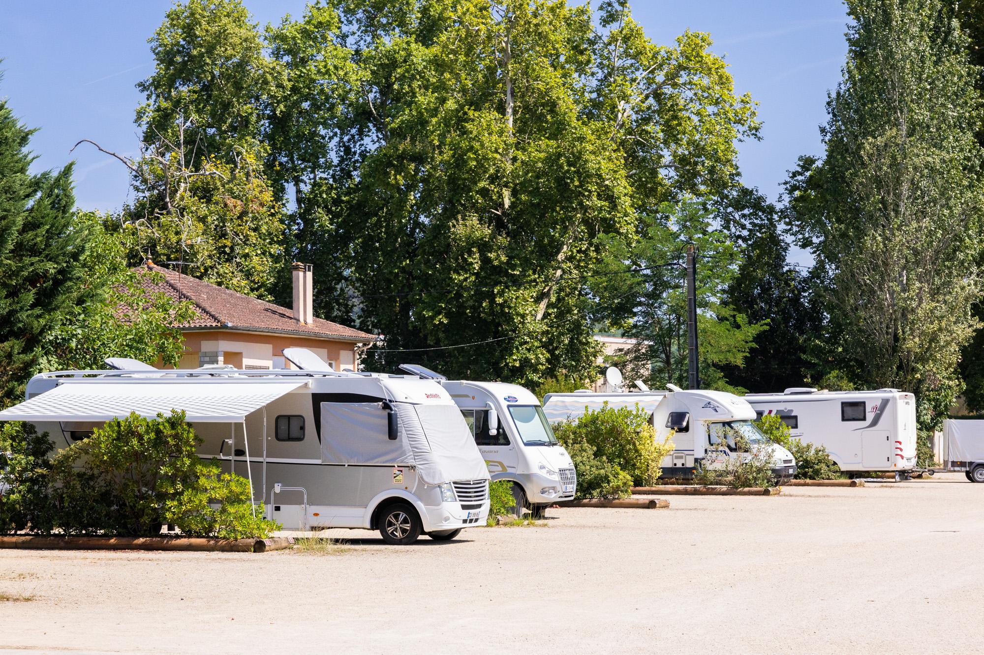 Aire de camping-cars des Berges du Tarn - Foto 7