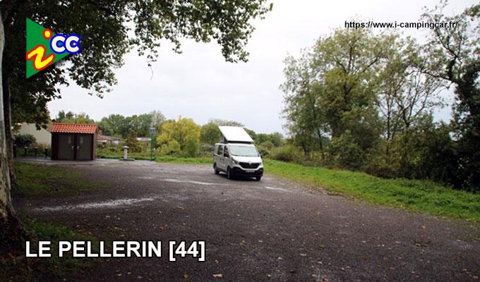 Aire de camping-car LE PELLERIN - Foto 6