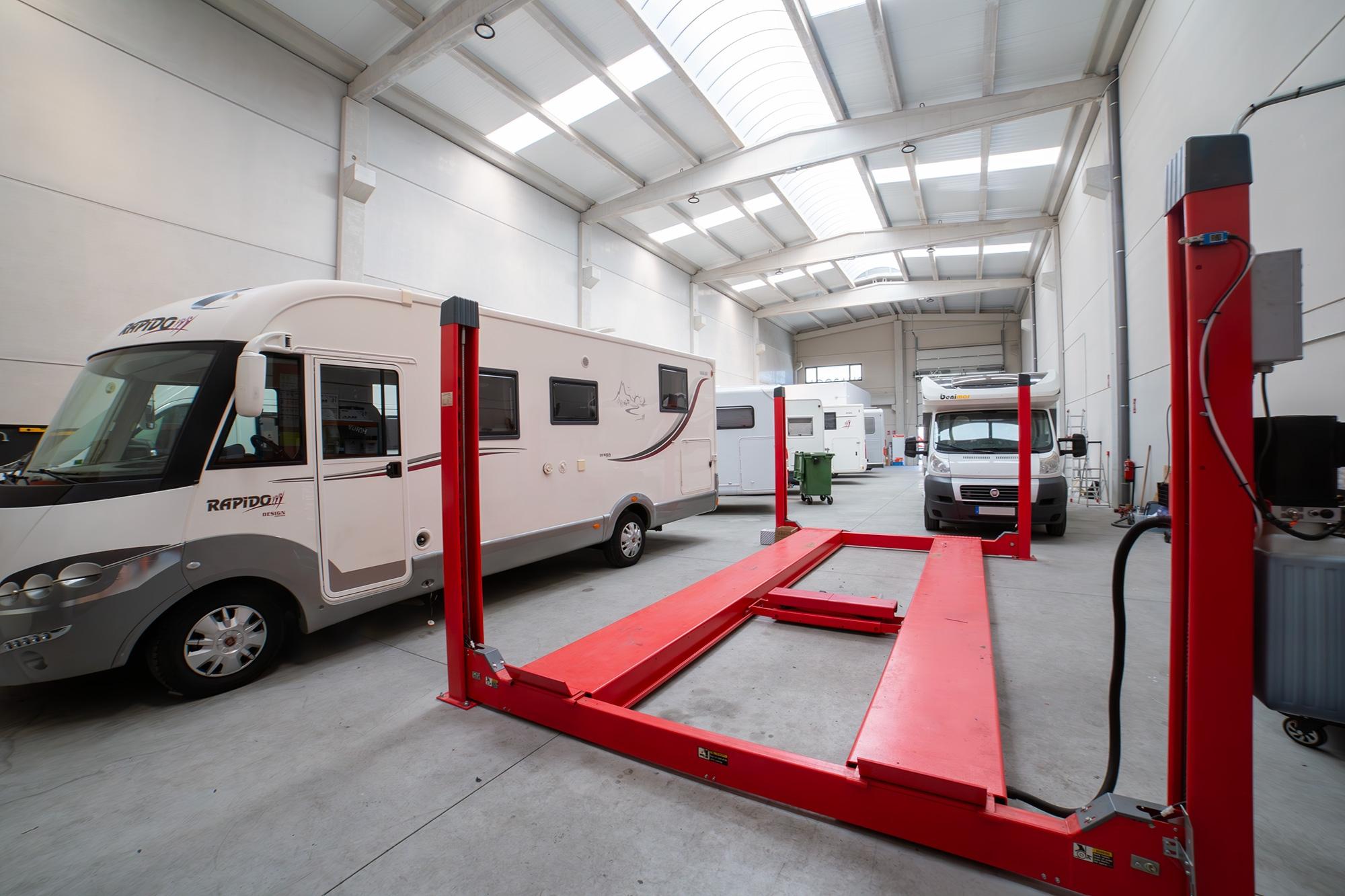 Taller Marcos Menéndez - Foto 3