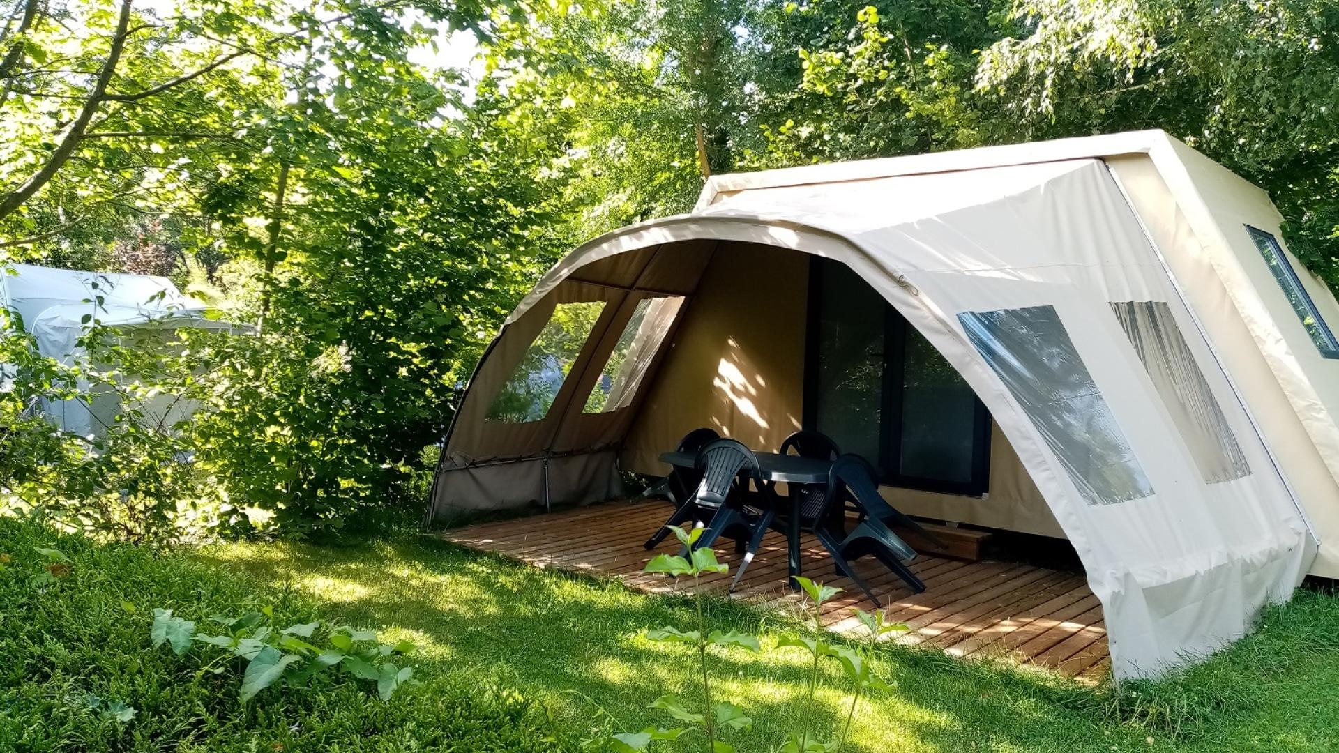 Camping Les Portes de l'Anjou - Actuellement Fermé - Réouverture le 10 Avril 2026 - Disponible par téléphone et mail - Foto 2