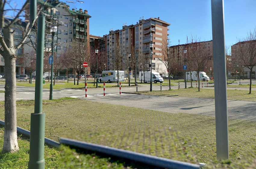 Area Sosta Camper - "Caio Mario" - Torino - Foto 3