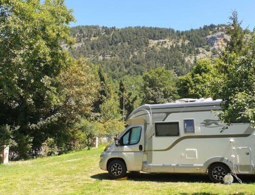 Parcheggio Camper e Autobus Santo Stefano di Sessanio - Foto 7