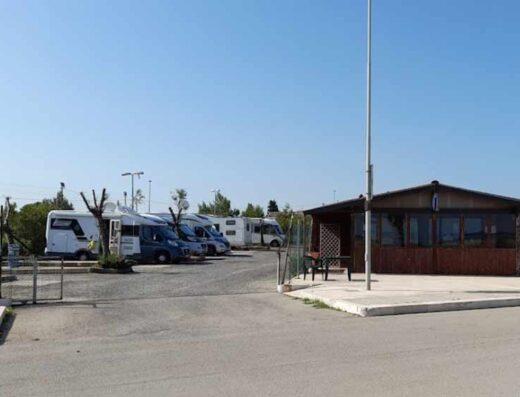 Parcheggio Attrezzato per Camper “Baia di San Lorenzo” - Foto 7