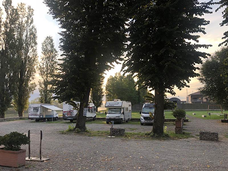 Area sosta Camper River Passion - Boretto