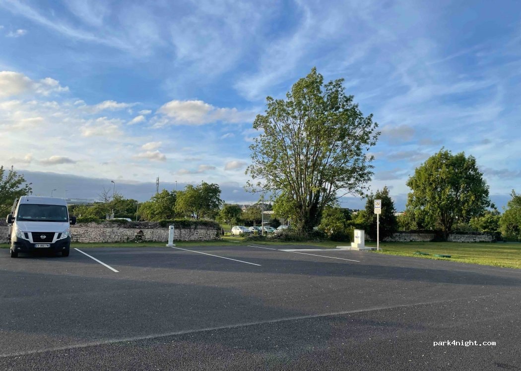 [AirePark] Aire de camping car Bretteville sur Odon