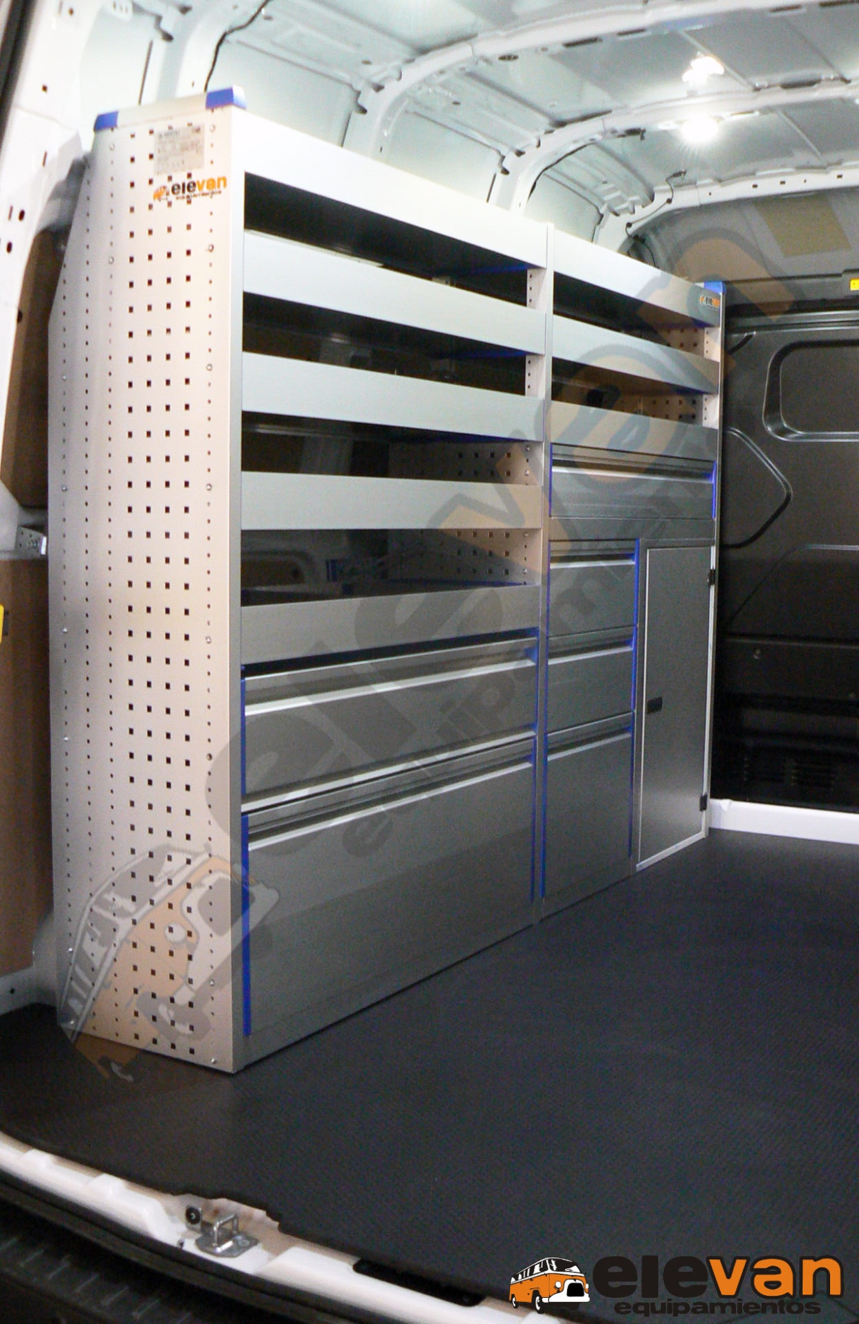 Elevan Equipamientos