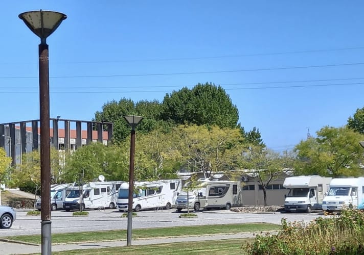 Área de servicio Camper - Beduido