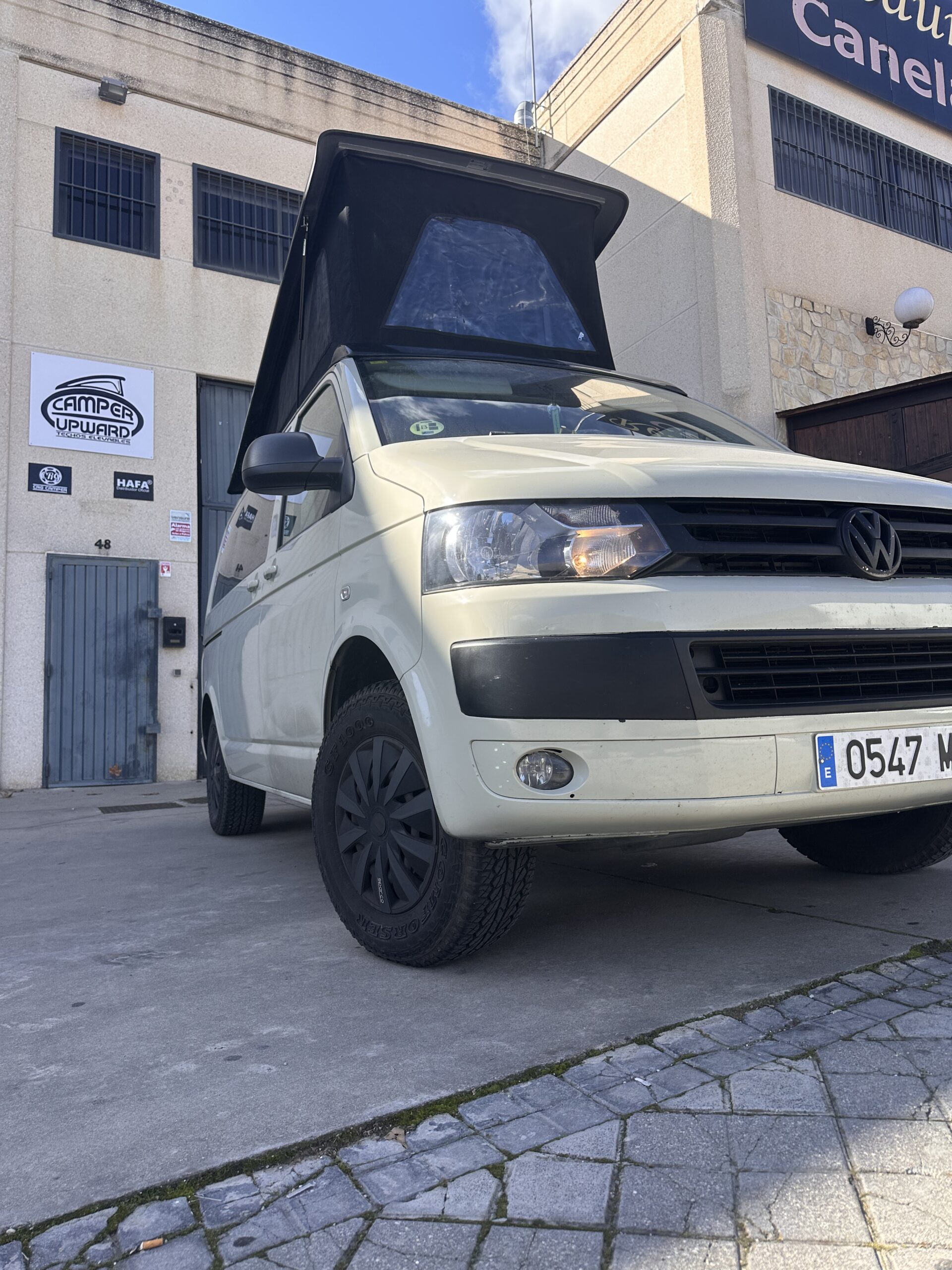 Camper Upward /Techos elevables y camperización Madrid