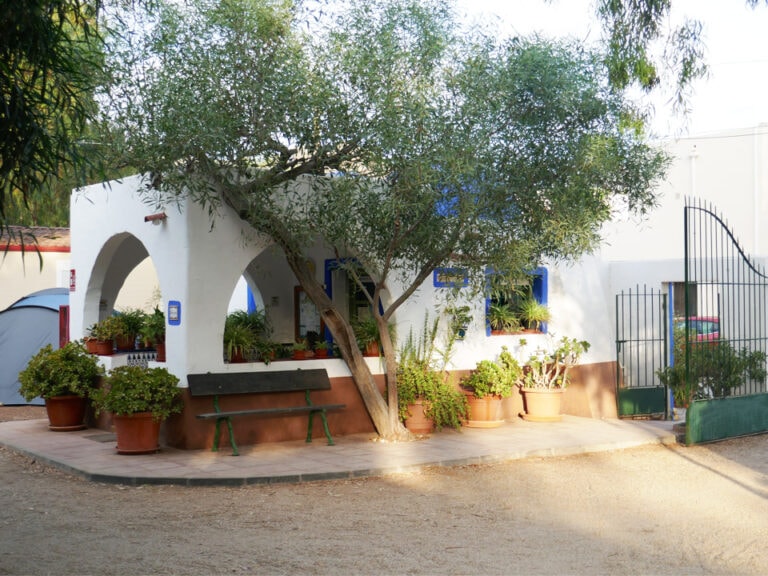 Camping Albergue Tau