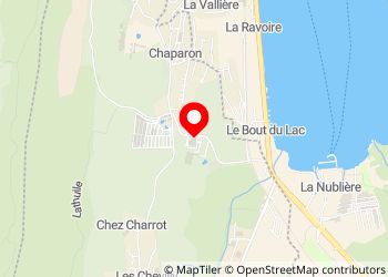 L' Hirondelle -Aire de camping-car