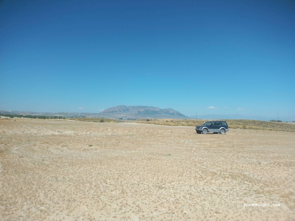 Área autocaravanas Baeza