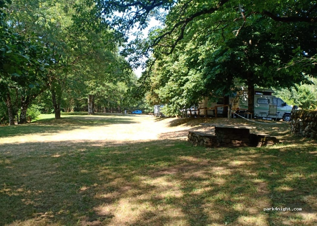 Aire communale de camping-car