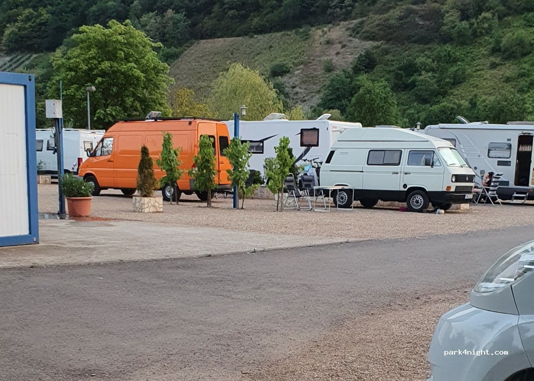 Wohnmobil-Stellplatz Neumagen-Dhron