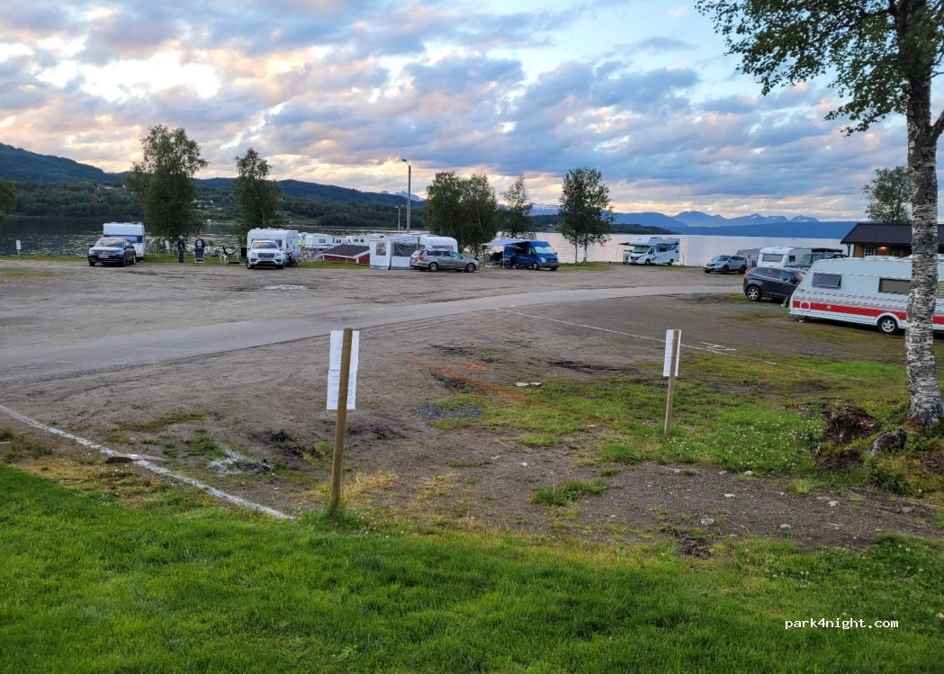 Ballangen Camping