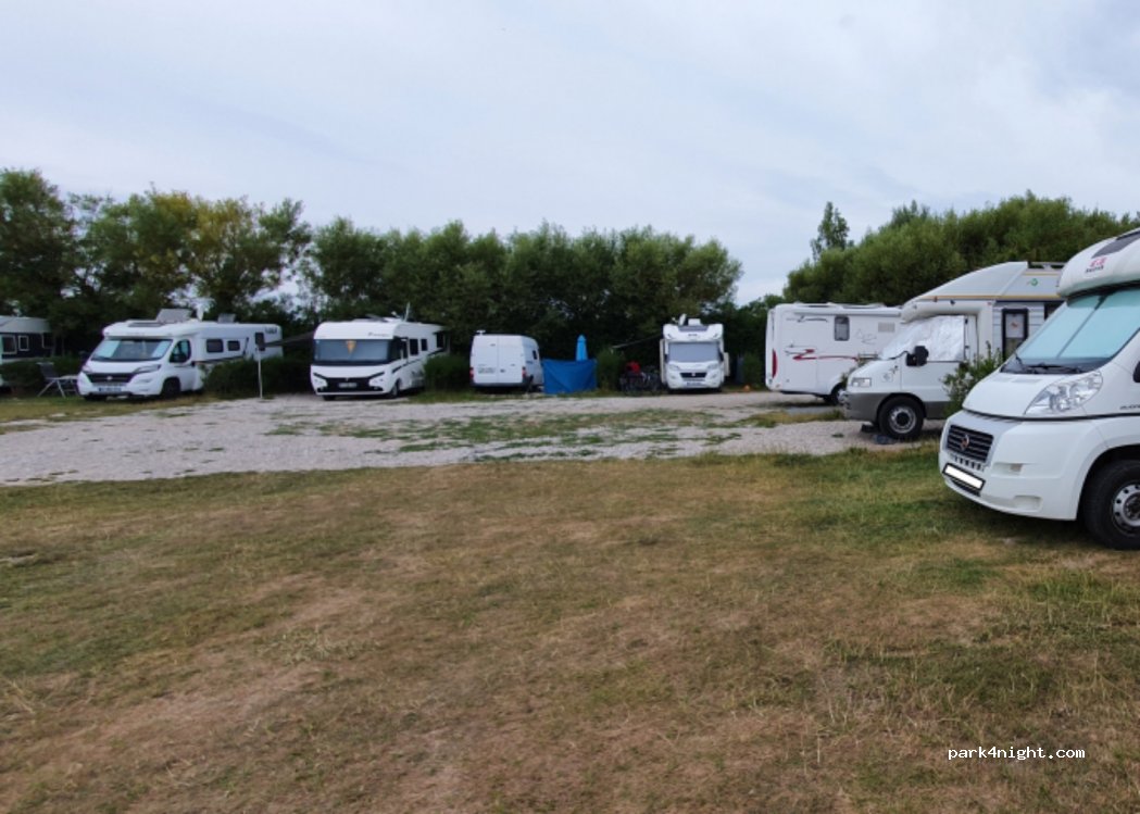Aire de stationnement pour camping-car 80410 Cayeux-sur-Mer