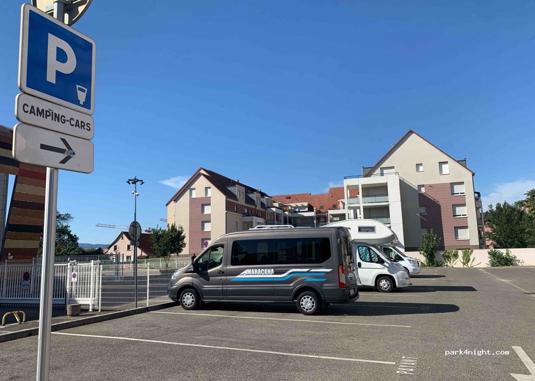 Camping-car parking lot Henry Wilhelm
