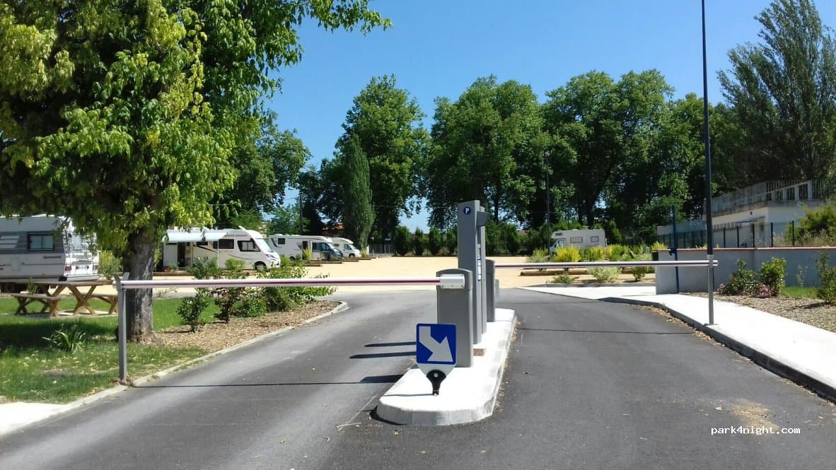 Aire de camping-cars des Berges du Tarn
