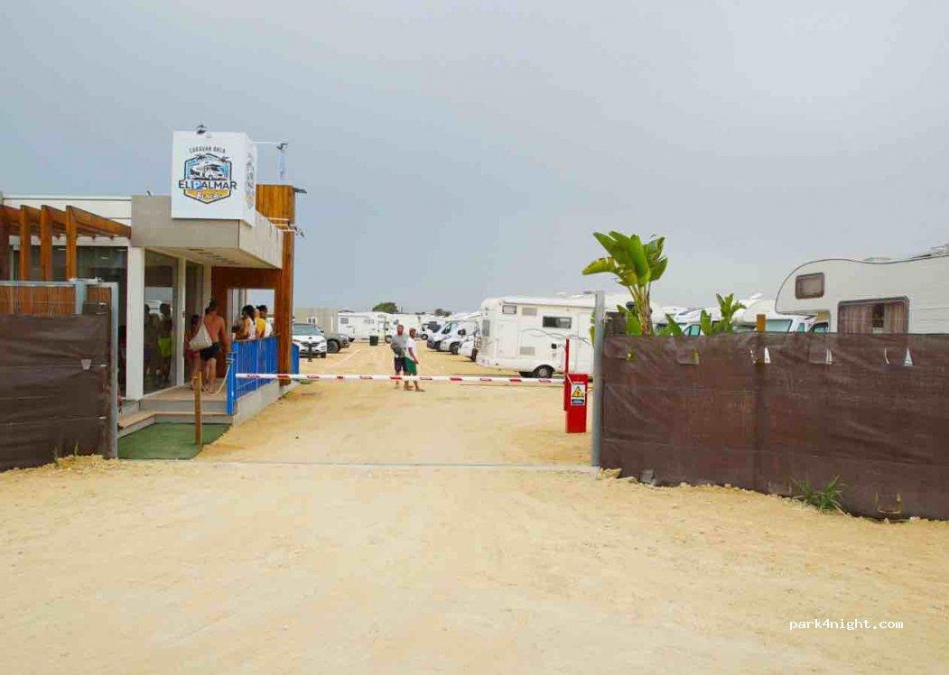 El Palmar Beach PARKING Autocaravanas & Campers