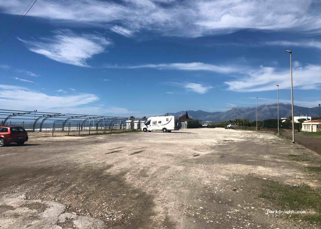 Sosta Camper Baia Domizia