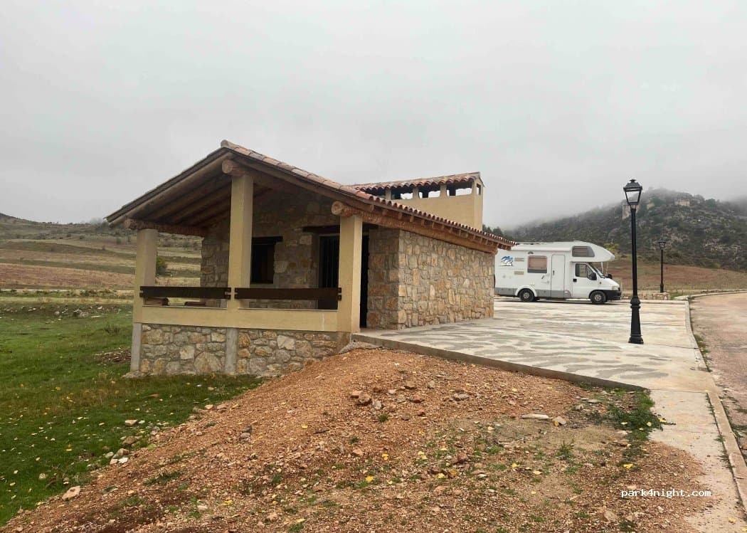 Área autocaravanas Laguna del Marquesado.