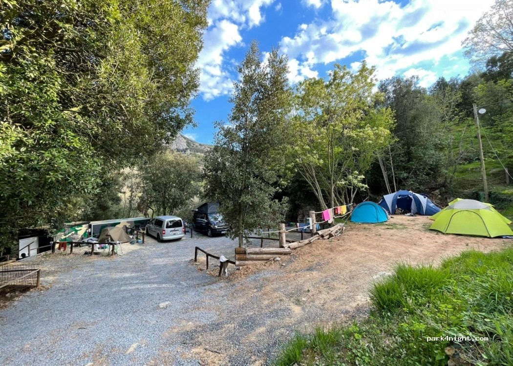 Area camper Parco fluviale