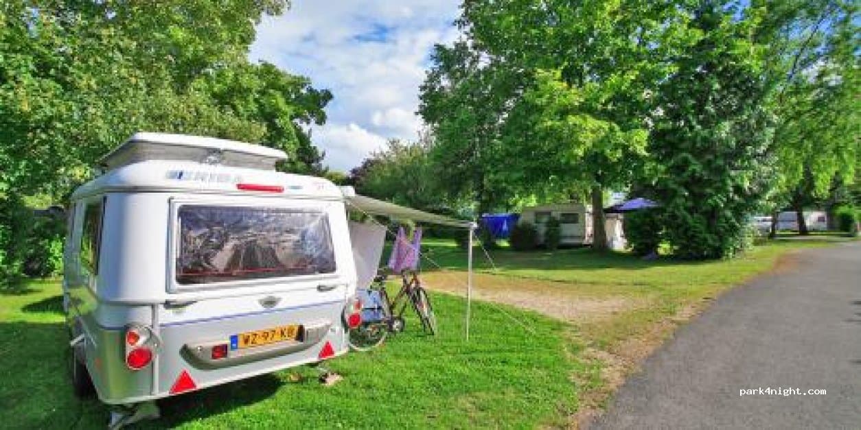 aire de services et stationnement camping cars 91100 Villabé