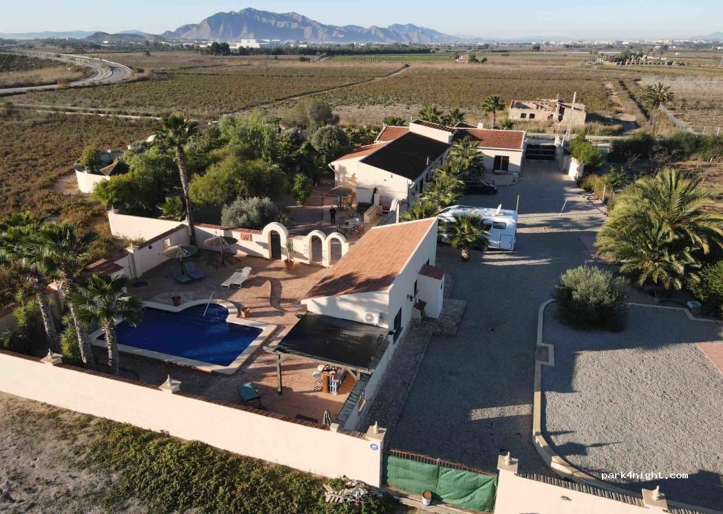 Casa Castor Catral