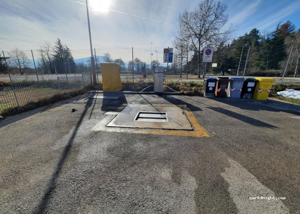 Area camper Parco fluviale