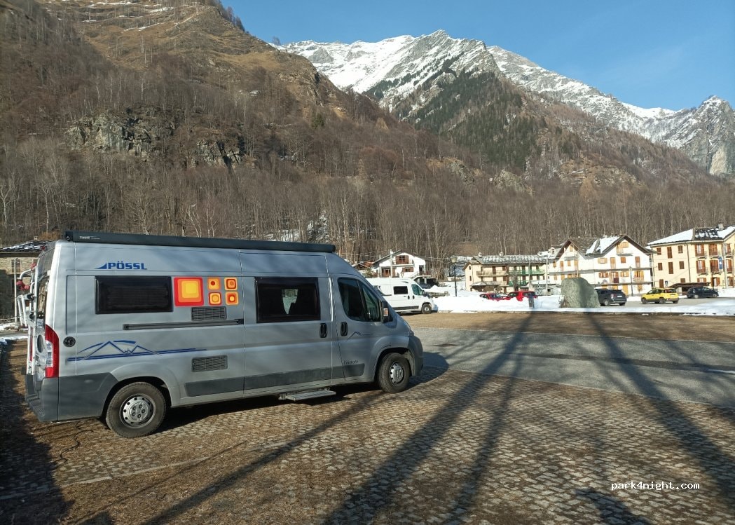 Area Sosta Camper Usseglio