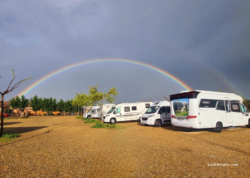 Área autocaravanas l'Agrobotiga Mas Bes