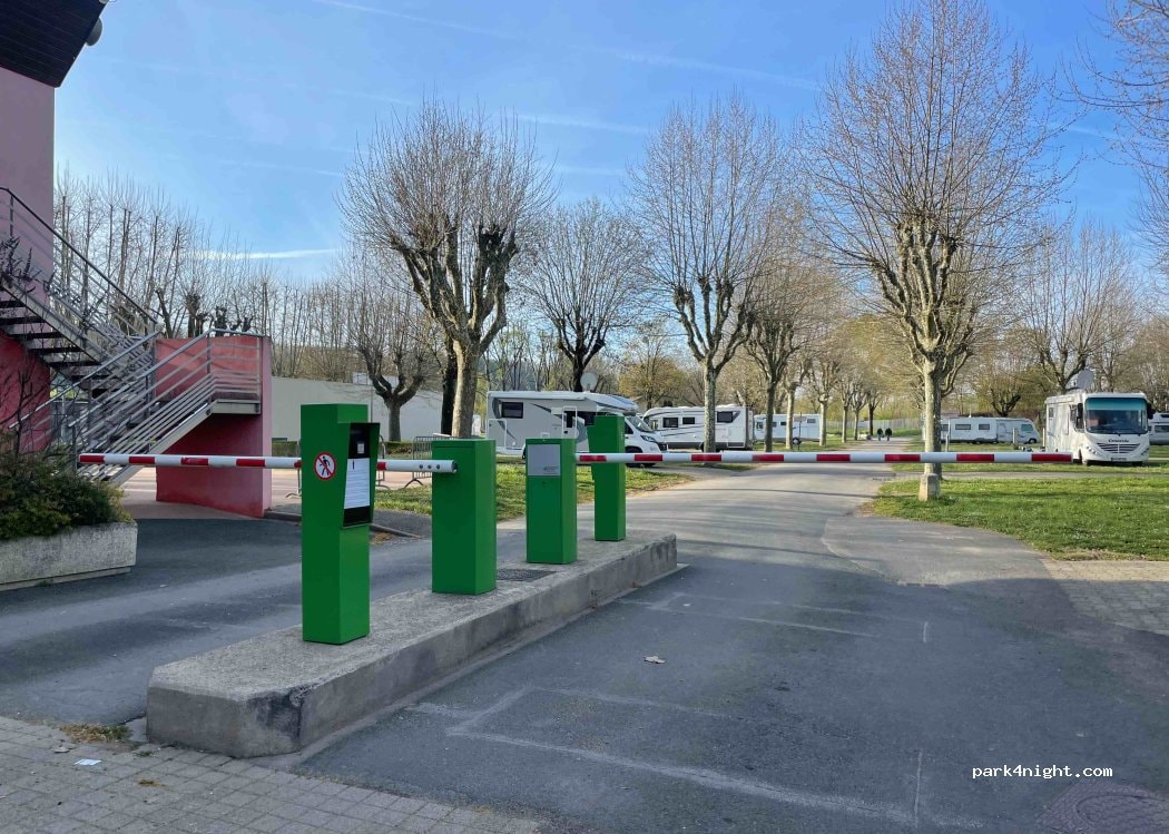 Area CAMPER PARK Villefranche Beaujolais