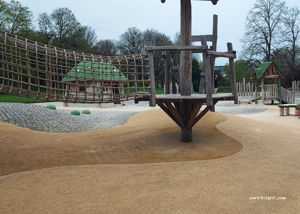 Motorhome Aire 51100 Reims