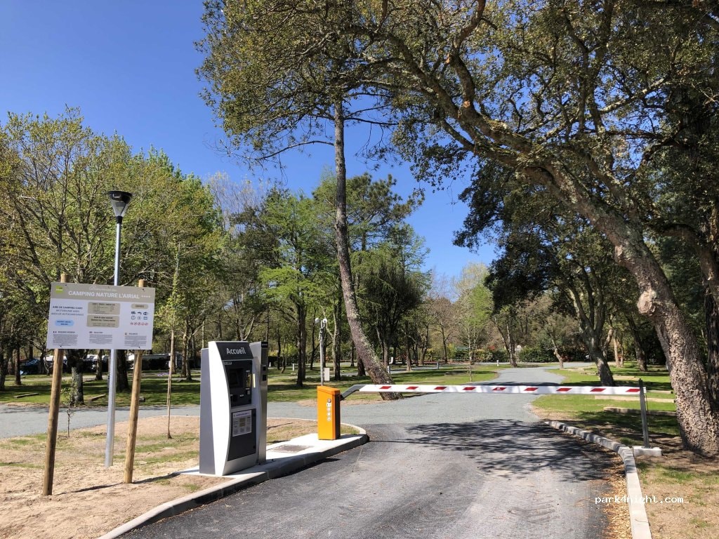 Aire de Camping-cars du Lac