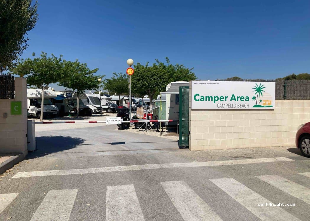 Camper Área Campello Beach